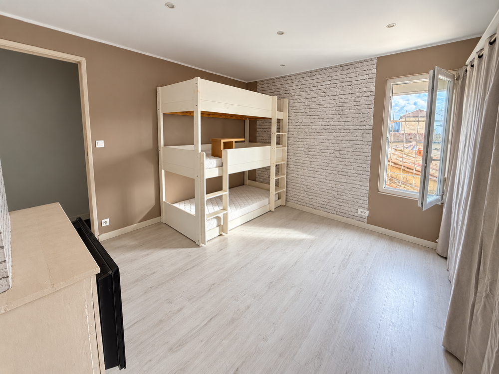 Vente Appartement Saint-André-de-Cubzac - T2 en duplex avec jardin privatif, proche du centre-ville St andre de cubzac