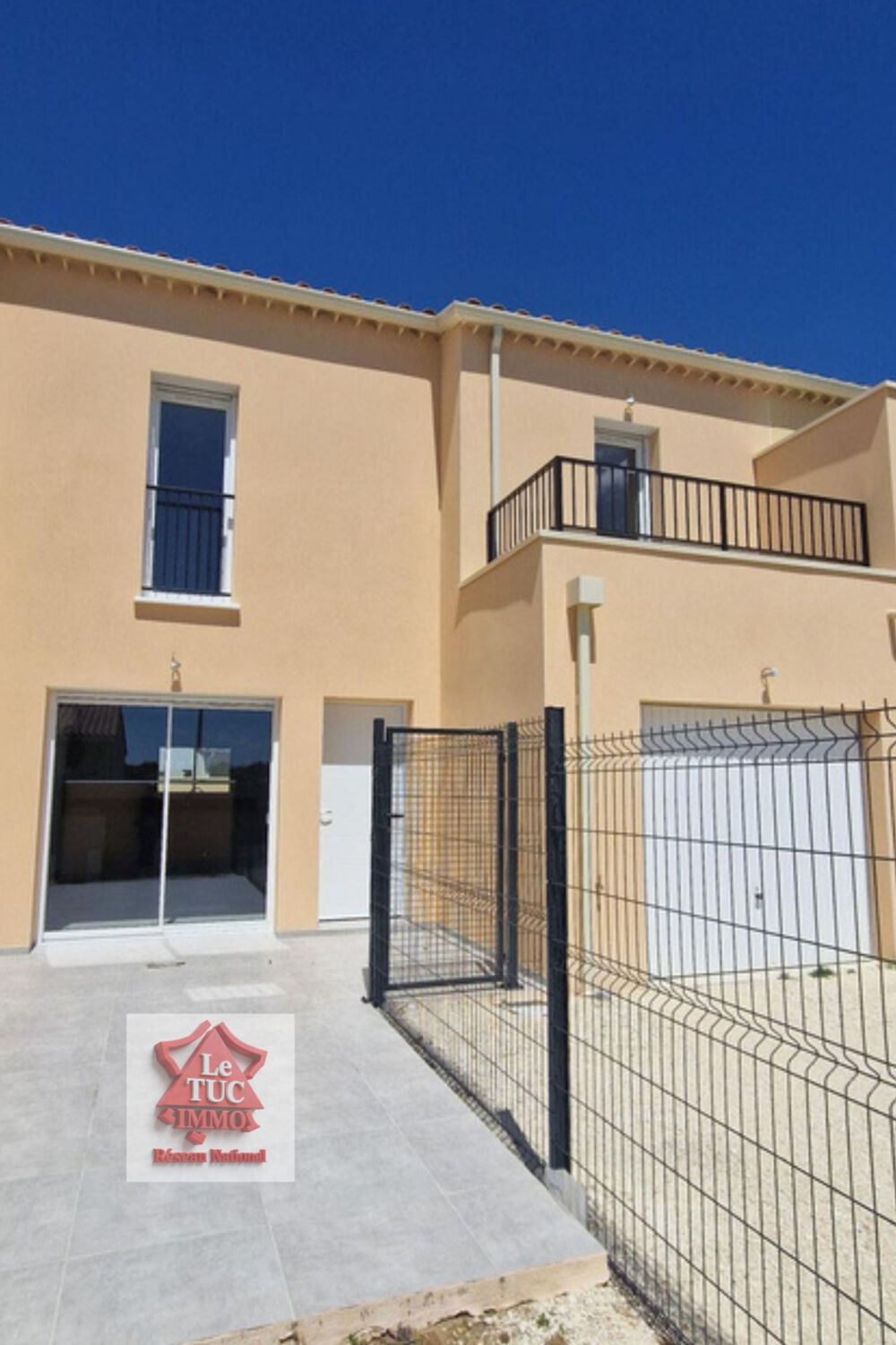 villa neuve mondragon 84430