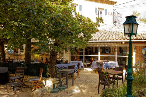   Fonds de commerce htel 3 *- Restaurant 