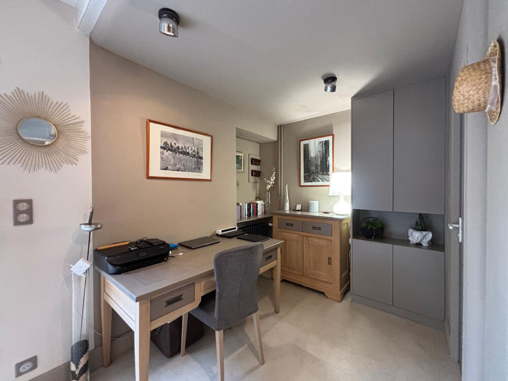 � vendre  Propri�t�/ch�teau La Rochelle (17000)