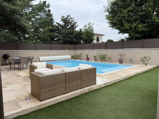  Maison � vendre 6 pi�ces 220 m�