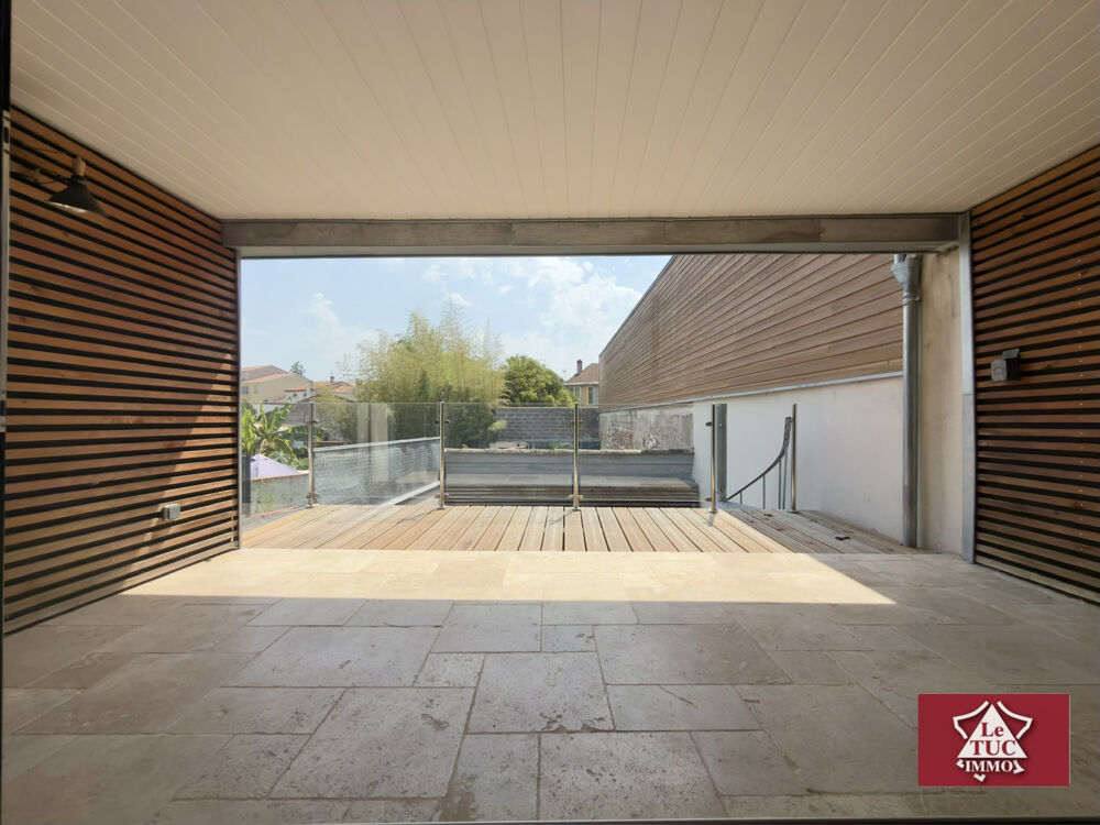 Vente Maison Maison de ville avec terrasses, garage et jacuzzi Villeneuve sur lot