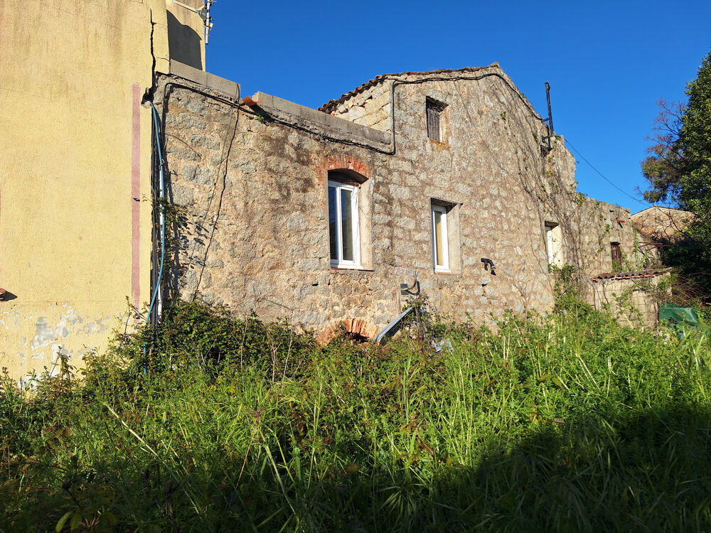 Maison 7 pièces 300 m² · à Eccica Suarella · 300 m² · 260 000 €