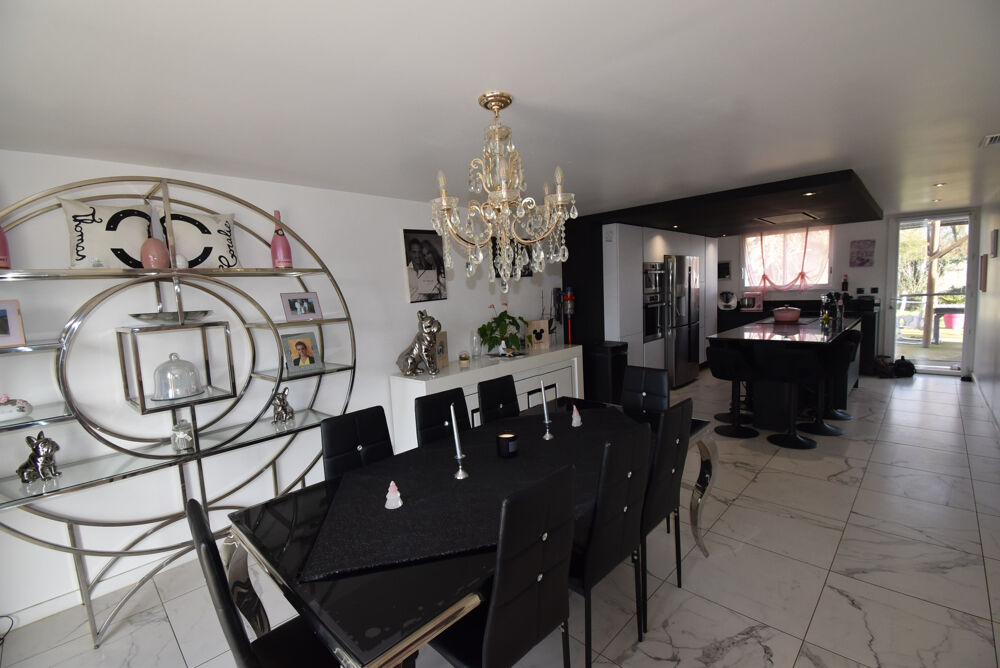 CINTEGABELLE- Maison 6 pièces 165 m2