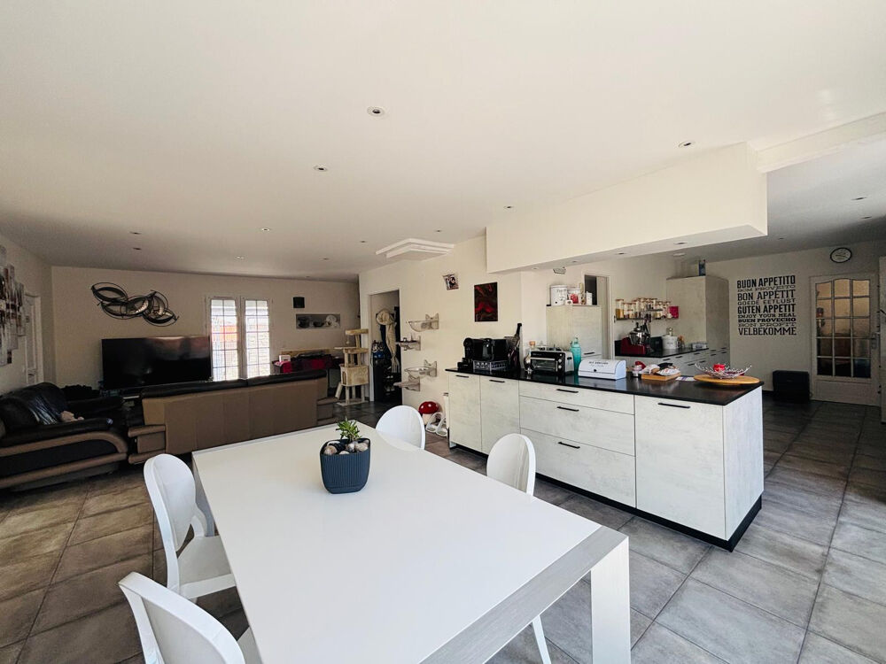 à vendre  Maison La Rochelle (17000)