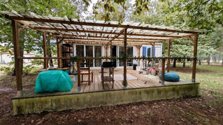  Propri�t�/ch�teau � vendre 6 pi�ces 140 m�