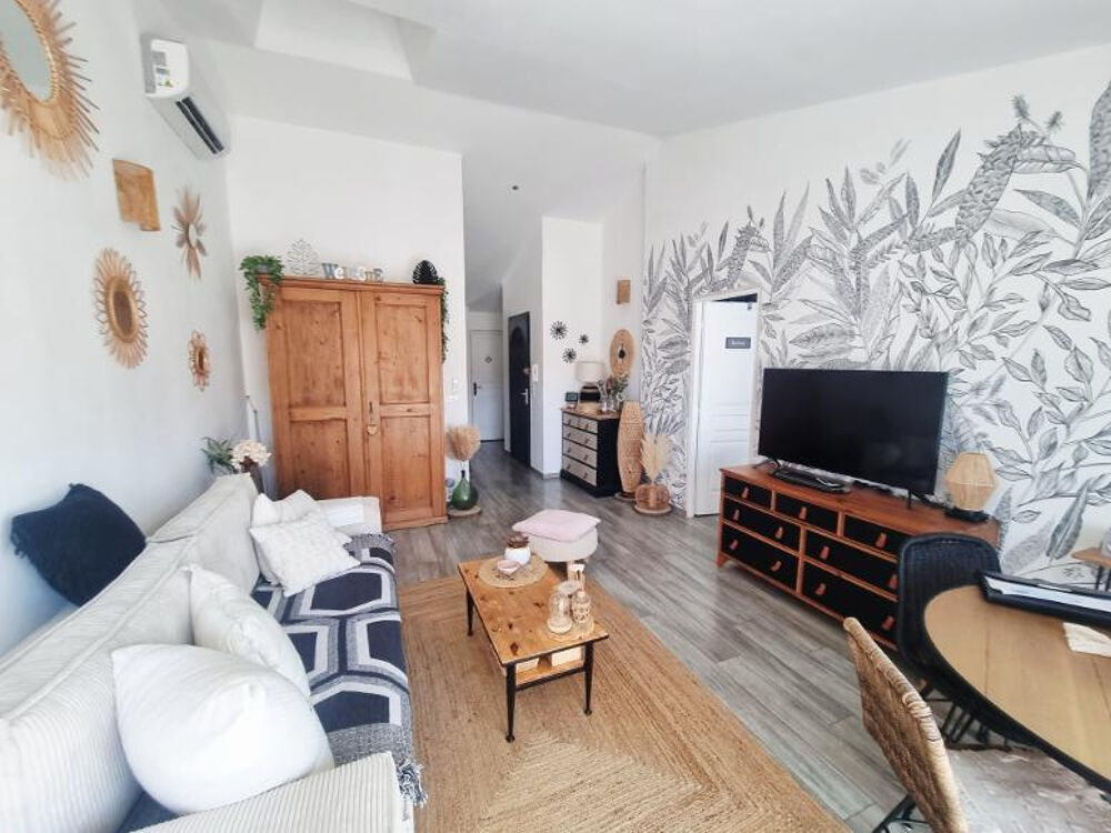 Rare Draguignan centre bel appartement F3 traversant avec terrasse et balcon en dernier étage 159000€ dpe d