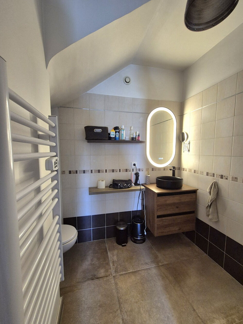 Vente Maison Maison rénovée 5 chambres terrain 858 m2 à Alès Ales