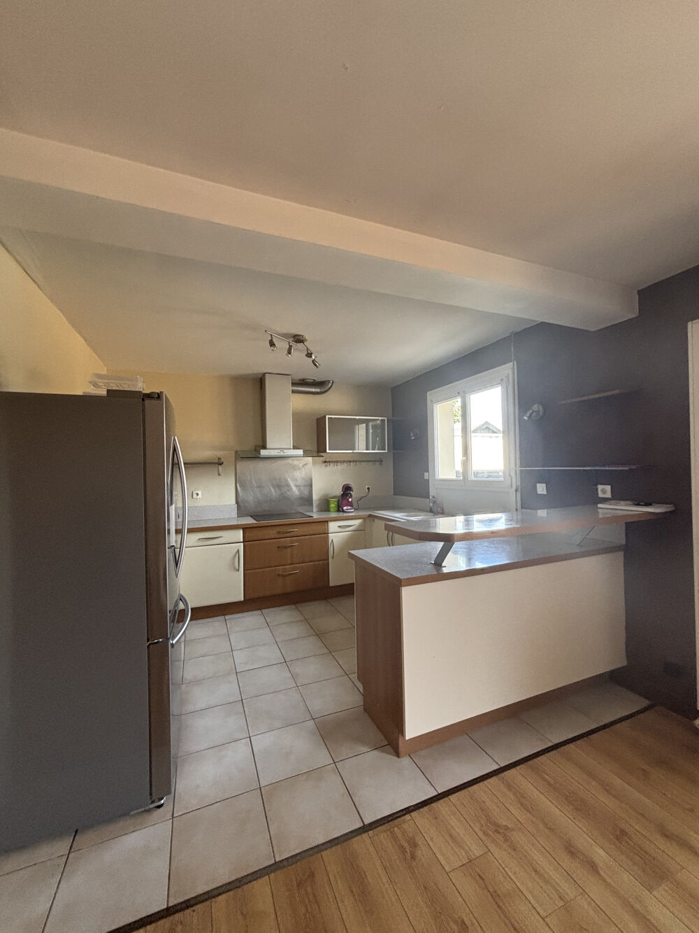 Vente Maison CHATILLON SUR SEINE :Pavillon année 1985 de 130 m2 avec garage, terrain de 500m2 et piscine hors sol. Chatillon sur seine