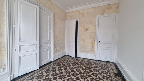   Centre ville de COGNAC (16) 