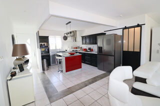  Maison  vendre 5 pices 130 m