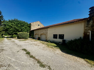  Maison à vendre 15 + pièces 356 m²