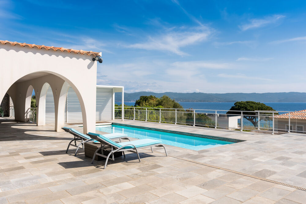 Maison 6 pièces 300 m² · à Ajaccio · 300 m² · 3 250 000 €