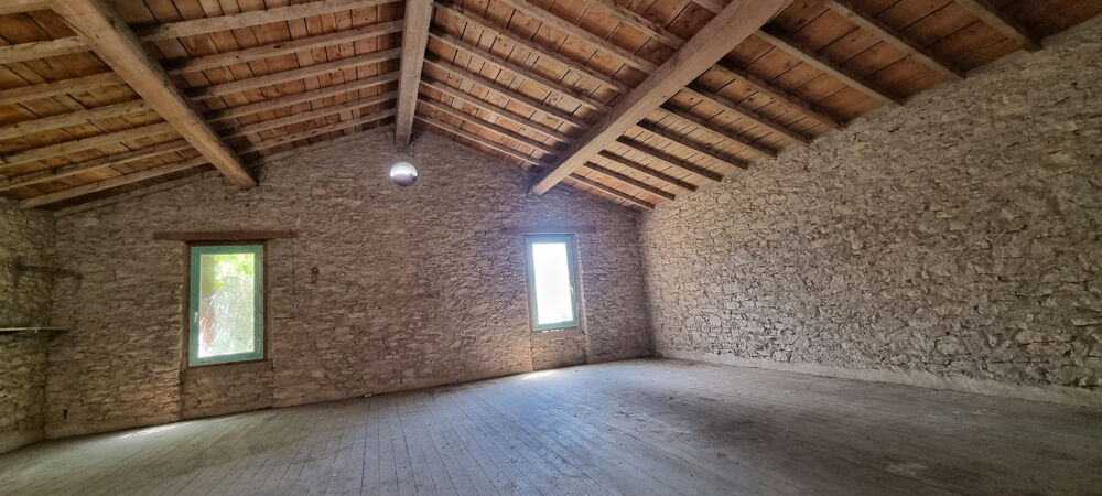 Vente Maison À Bram (11), maison en pierres apparentes à aménager sur un beau terrain de 3300 m2 constructible. Bram