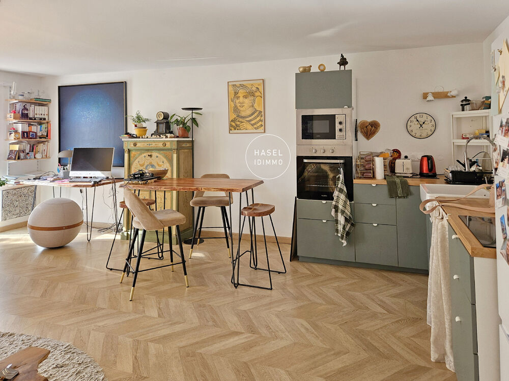Vente Appartement Sète centre ville, beau T2 de 51 m2 entièrement refait, avec balcon et loggia fermée Sete