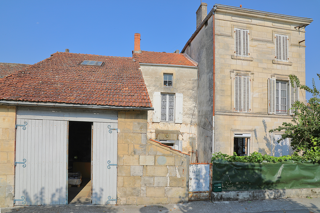  Immeuble � vendre 10 pi�ces 285 m�