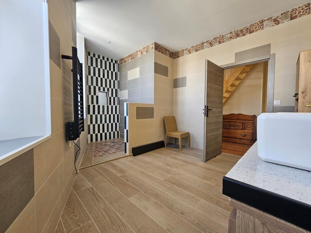 Vente Maison Maison centre bourg 130m2  -  3 chambres à Saint Savin St savin