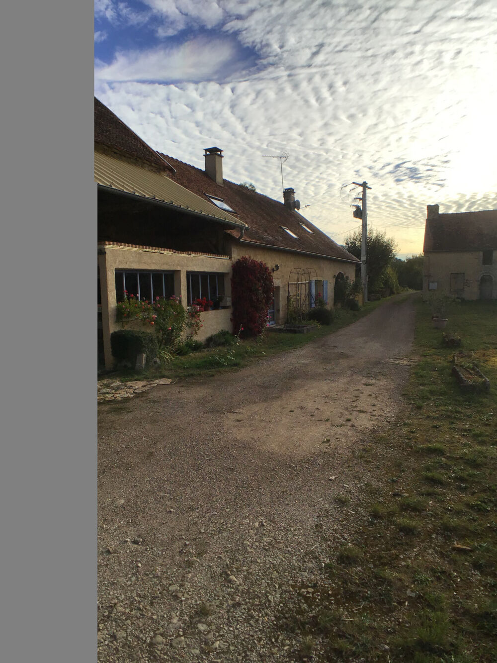 Vente Ferme Ancien corps de ferme avec habitation et dpendances sur plus d'1 hectare dans le canton d' AIGNAY- LE- DUC Bellenod sur seine