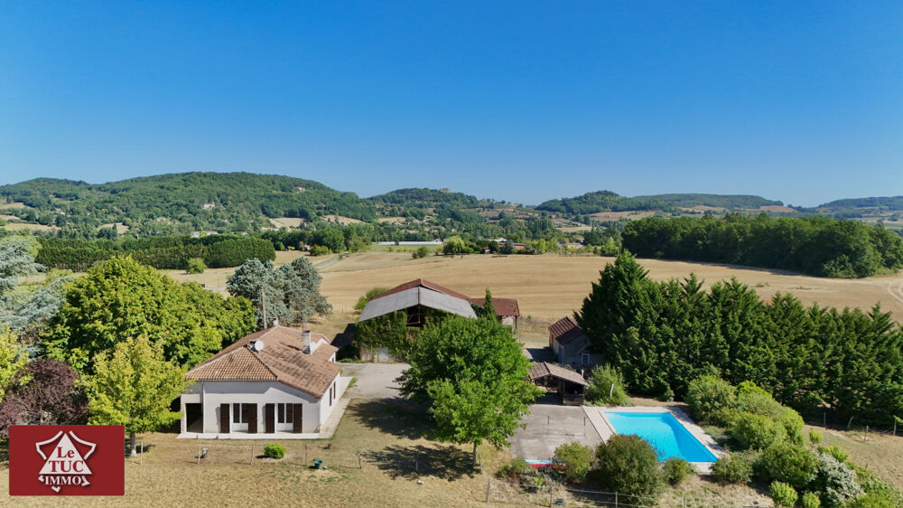 Vente Maison Propriété équestre avec piscine et dépendances. Penne d agenais