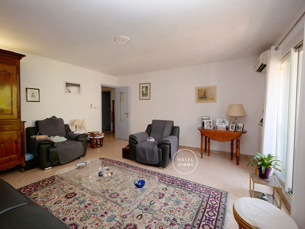 Vente Maison Pomérols, centre historique, maison de village traversante prête à vivre avec grand garage et belle terrasse Pomerols