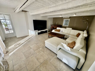  Maison � vendre 9 pi�ces 308 m�