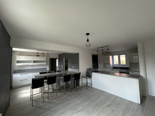  Maison à vendre 7 pièces 181 m²