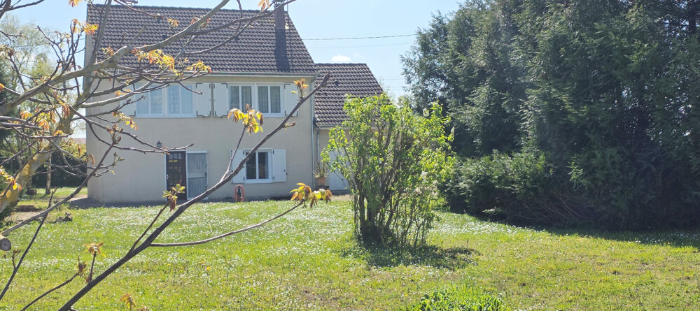 A VENDRE Maison de 115 m2 Habitables sur la commune de BEAUMONT DU GATINAIS