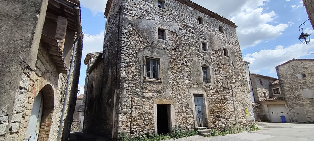 Maison de village à rénover