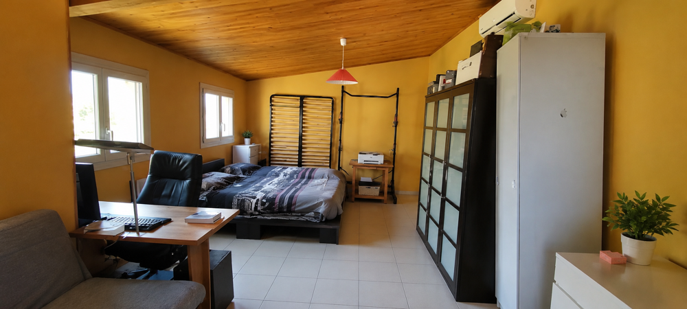 Vente Maison Maison 112 m2   Vue dominante   Dépendances   terrrain 4000m2 Ales