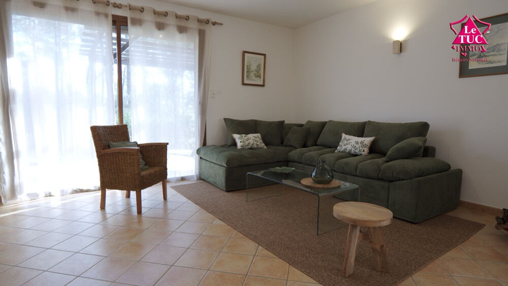 � vendre  Propri�t�/ch�teau Orange (84100)