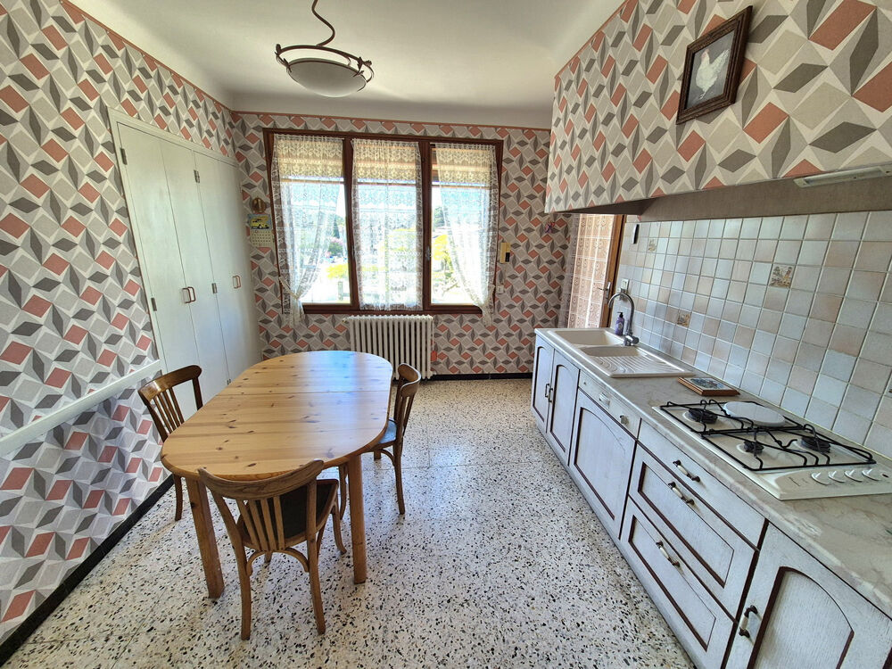 Maison type 6 terrain 1777 m2