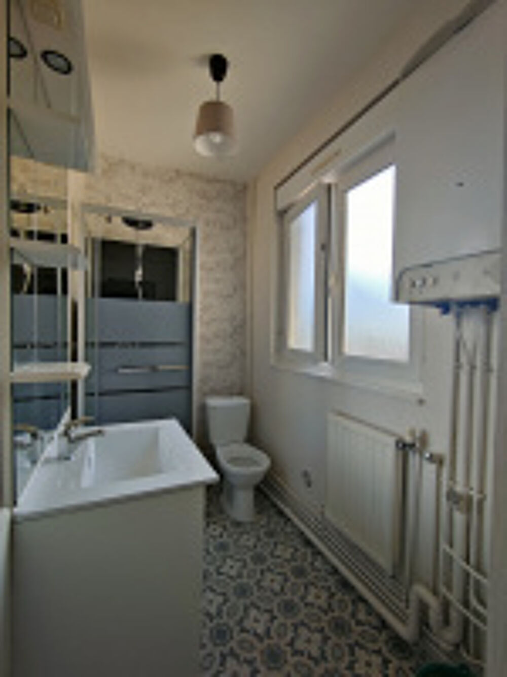 Vente Appartement MAGNIFIQUE APPARTEMENT DE 85 M2 DANS UNE MAISON DE VILLE AVEC FAIBLES CHARGES DANS LE QUARTIER RECHERCHE DE N- Beauvais