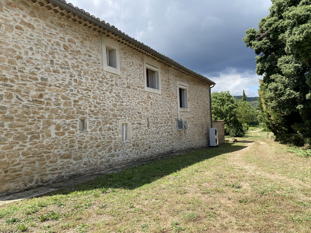Mas sans vis à vis 156m2 avec dépendances - terrain 1ha campagne