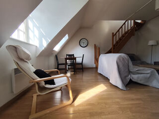 Appartement à louer 2 pièces 56 m²