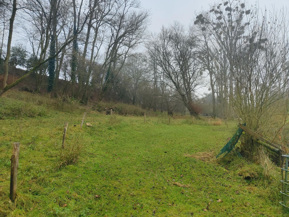 Vente Terrain SUPER TERRAIN A BATIR SUR UNE SURFACE DE 940 M2 AU CALME A 15 MINUTES DE MÉRU ET 20 MINUTES DE BAUVAIS Frocourt