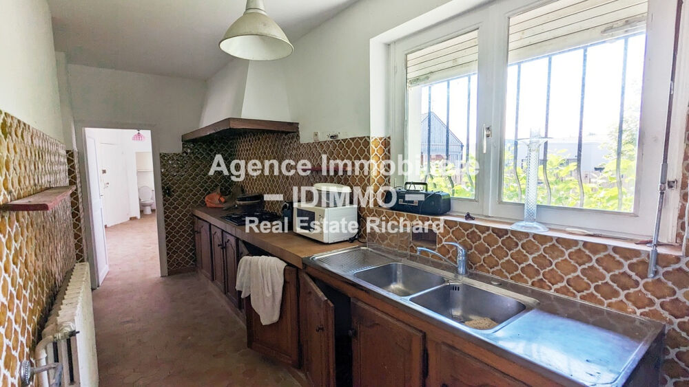 Maison Bourgeoise 4 pièces sur 752 m2 à Corbeilles-en-Gâtinais à vendre