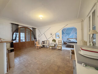  Maison � vendre 9 pi�ces 270 m�