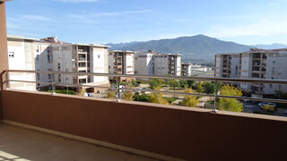  Appartement  vendre 4 pices 80 m