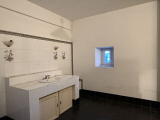  Maison à vendre 12 pièces 427 m²
