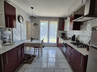  Maison  vendre 5 pices 136 m