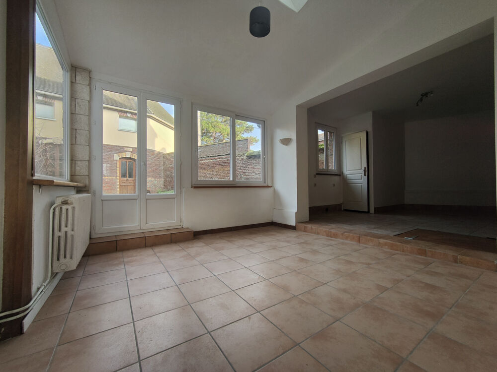 Vente Propri�t�/Ch�teau SUPERBE MAISON BOURGEOISE DE 160 M2 HAB AVEC SOUS-SOL GRAND GARAGE DE 30 M2 SUR 270 M2 DE TERRAIN CLOS AU CALM Beauvais