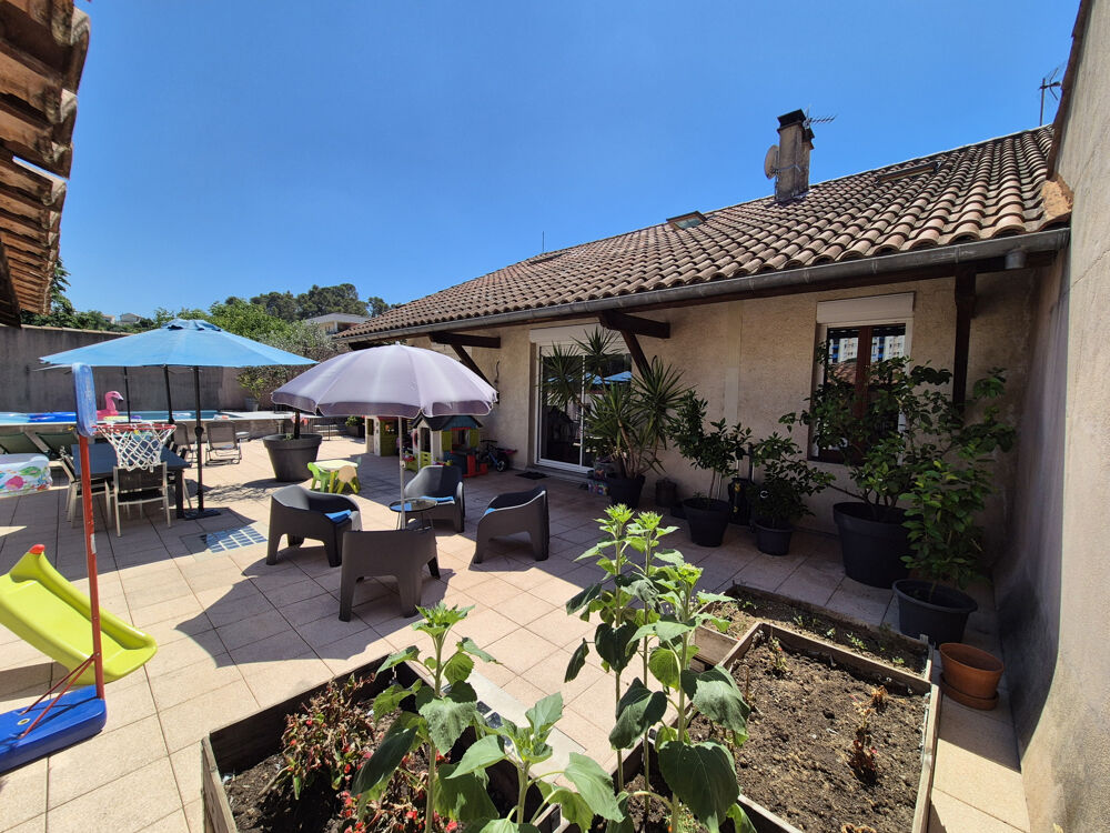 Vente Maison Maison de ville 150 m2 avec piscine grand garage Ales