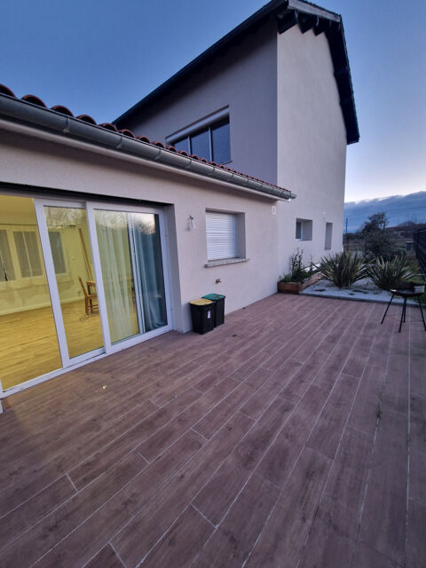  Appartement � louer 4 pi�ces 74 m�