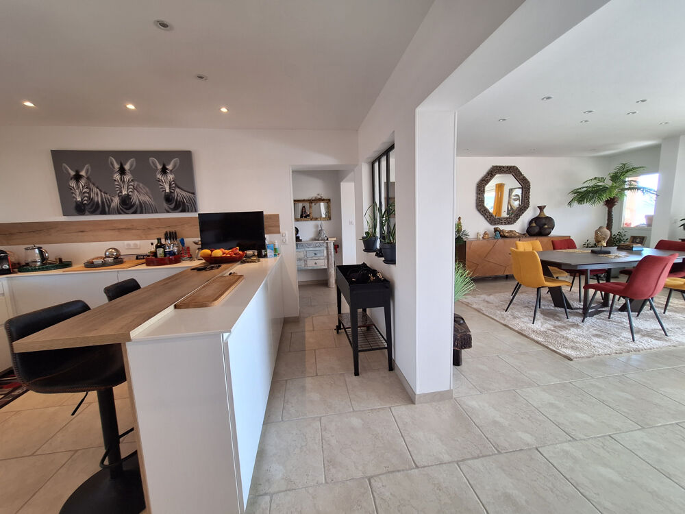 Vente Maison Villa 8 pièce 240m2 Pietrosella vue mer Pietrosella