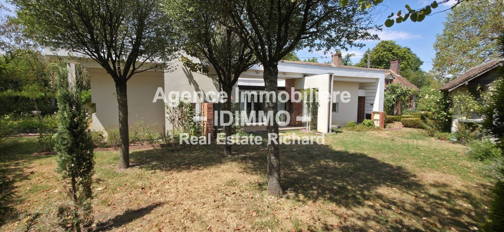 EN EXCLUSIVITÉ VÉRITABLE BIJOU AU STYLE MAISON D'ARCHITECTE 202 m2 habitables à CHAPELON 45270