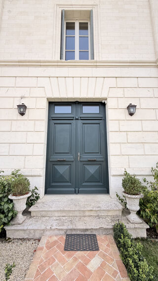  Maison à vendre 10 pièces 217 m²