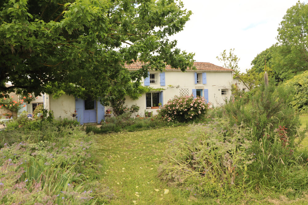 Charentaise + gites proche Meschers.