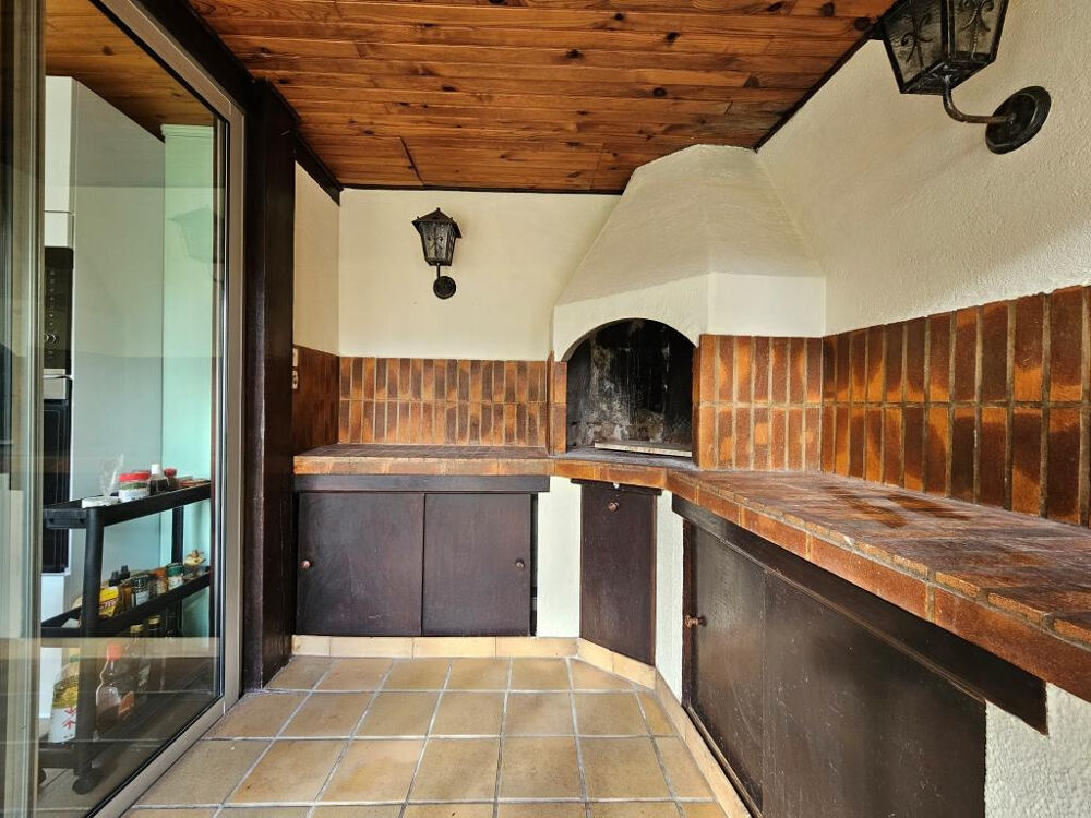 Vente Maison SAINT YZAN DE SOUDIAC MAISON DE VILLE 2 chambres 103M2 AVEC GARAGE St yzan de soudiac