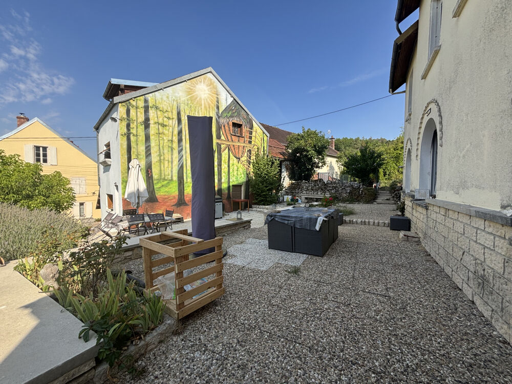 Vente Maison MAISON FAMILIALE  de 250 m2 AU CENTRE DU VIGNOBLE BOURGUIGNON A 10 MIN DE CHATILLON SUR SEINE (21) Chaumont le bois