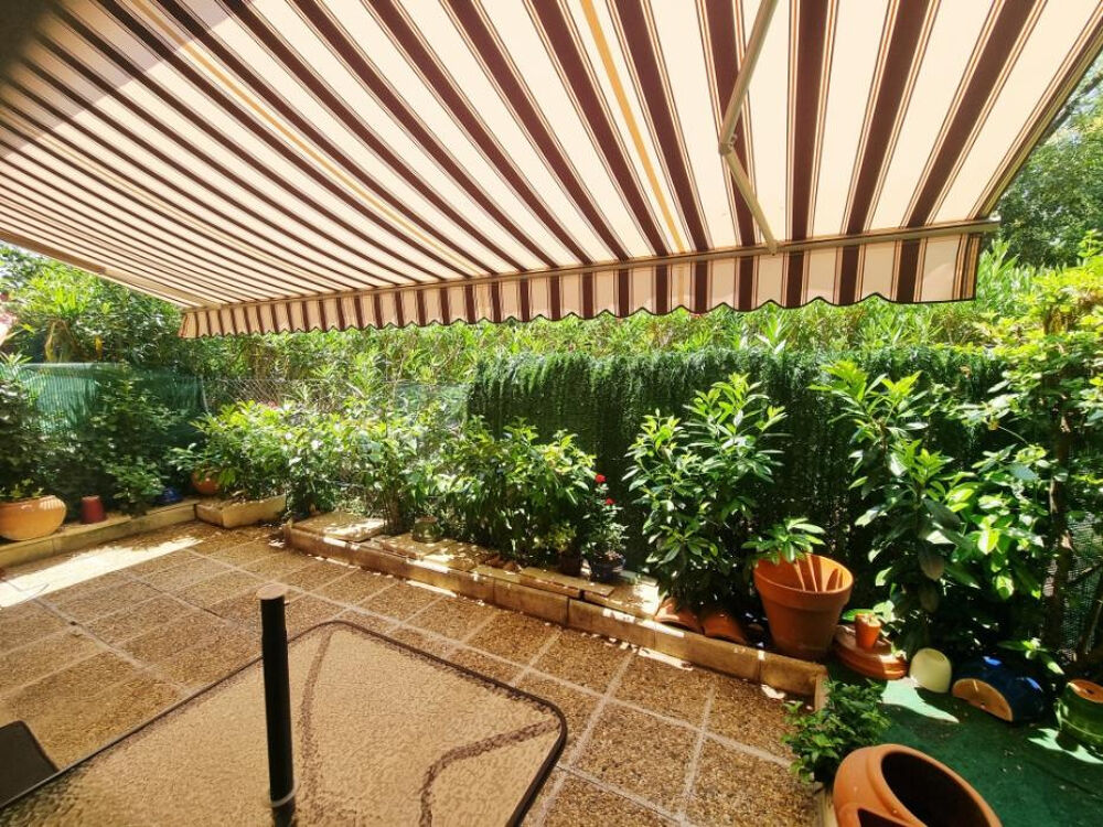 Exclusivité Draguignan dans résidence standing bel F2 de 63m rez de jardin parking cave 178500€ crn2408 dpe c